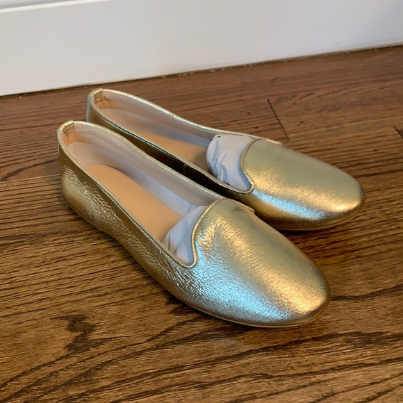 Beautiful Italian gold flats! - Picture 3 of 6